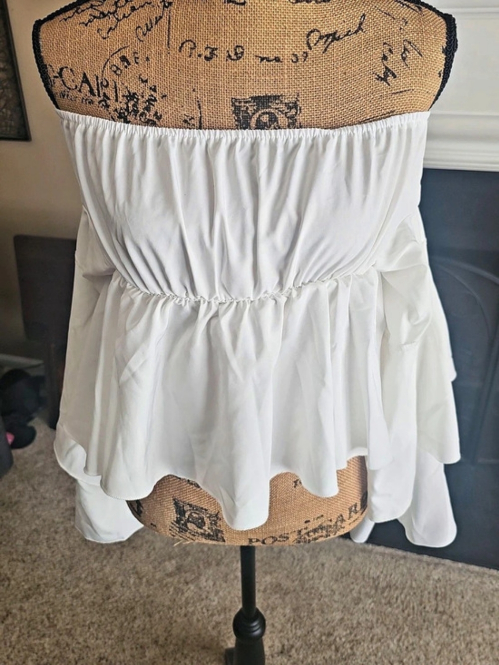 White Ruffle Crop Blouse Size Small NWT
